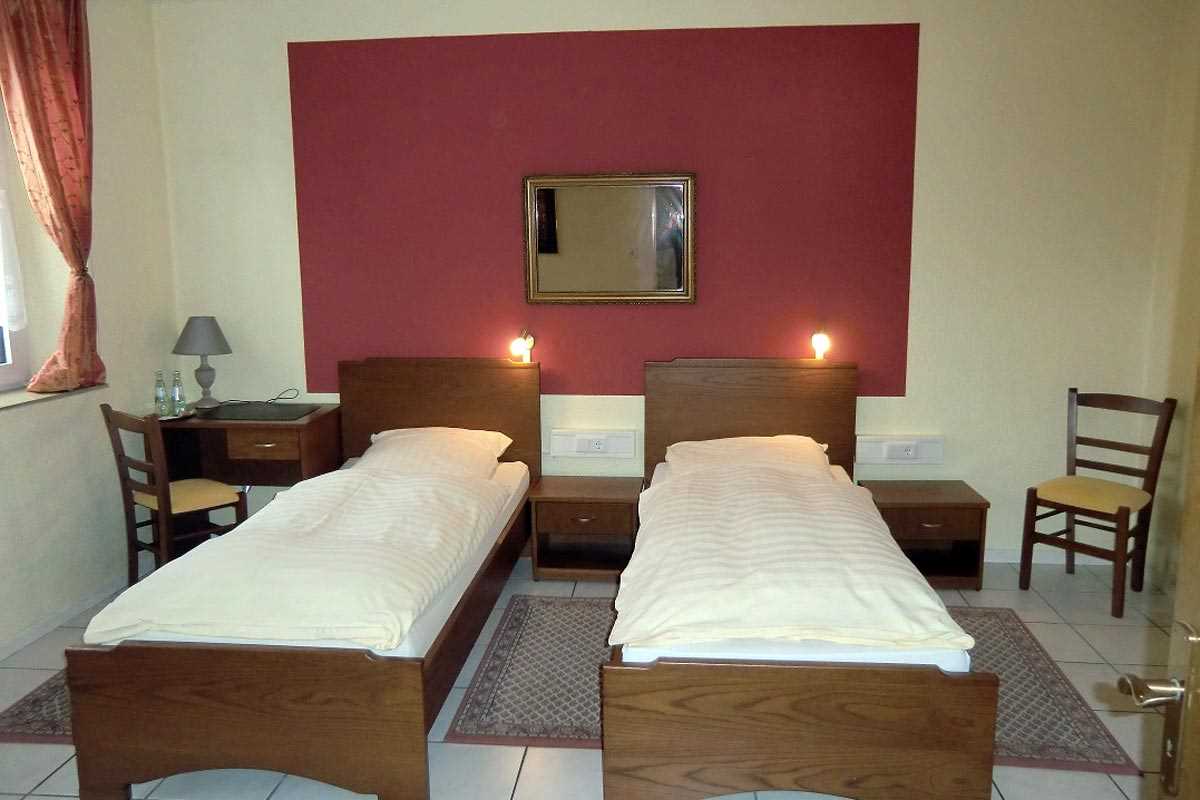 Hotel74
