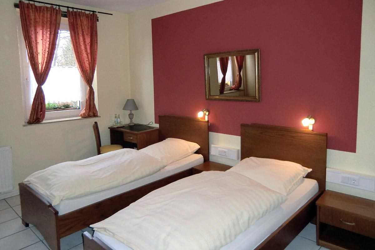 Hotel76